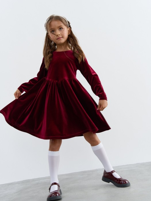 платье бархатное с фонариками "вишневый джем" из россии вид сбоку