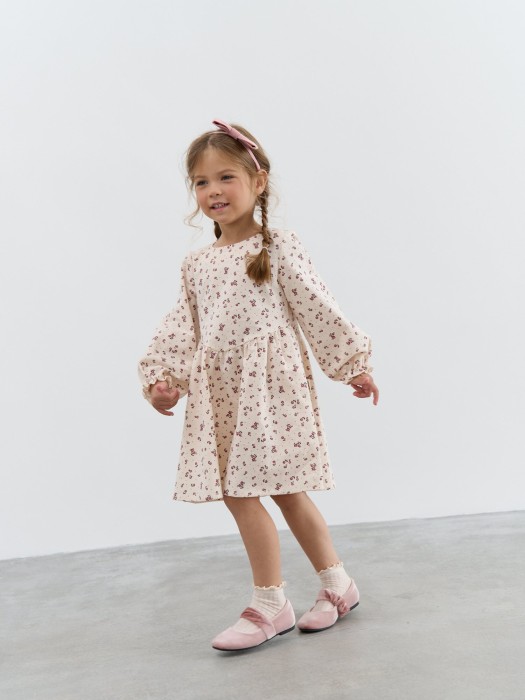 платье фланелевое "ванильный цветок" от бренда bungly вид слева