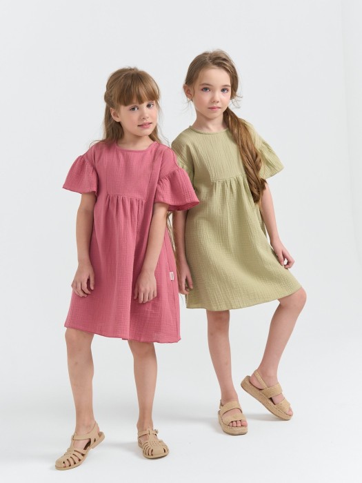 платье муслиновое "шалфей" из муслина спереди