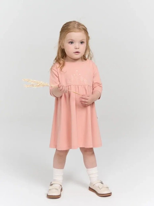 Товар персикового цвета с внутренней стороны