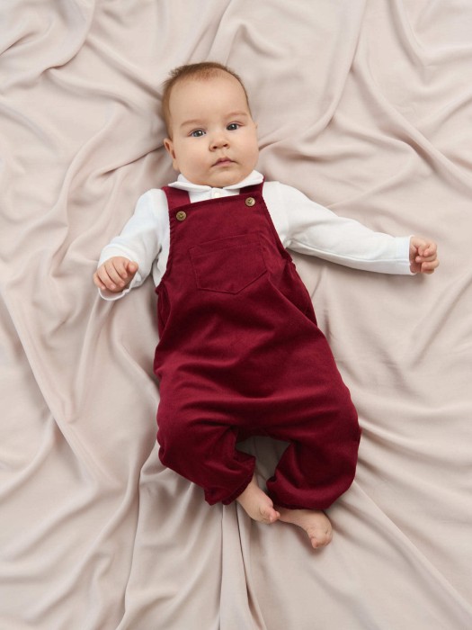 Товар бордового цвета с внутренней стороны