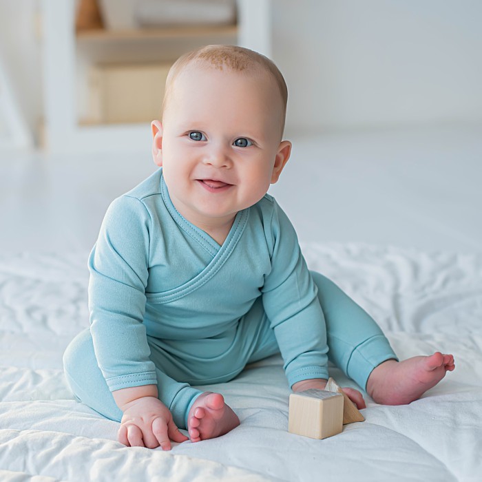 ползунки с открытой ножкой "аква" 0+ из россии вид сбоку