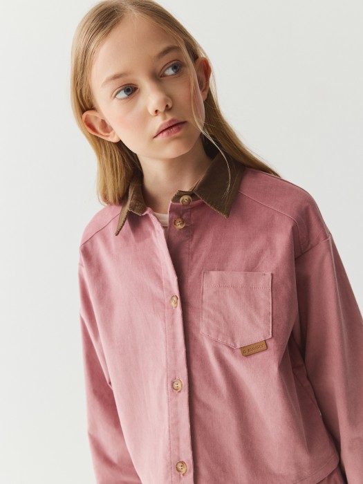 рубашка вельветовая укороченная "пудра" 7+ от бренда bungly вид слева