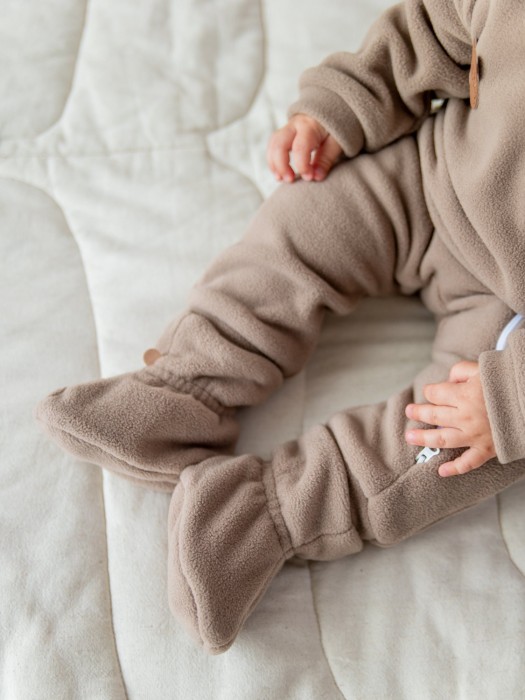 сапожки флисовые "кокос" 0+ от бренда bungly вид слева