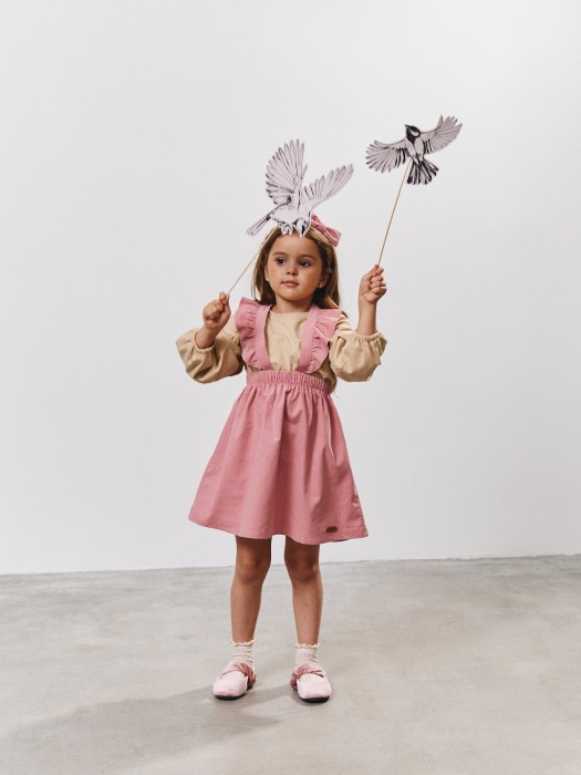 сарафан вельветовый с крылышками "клубничный крем" из вельвета спереди