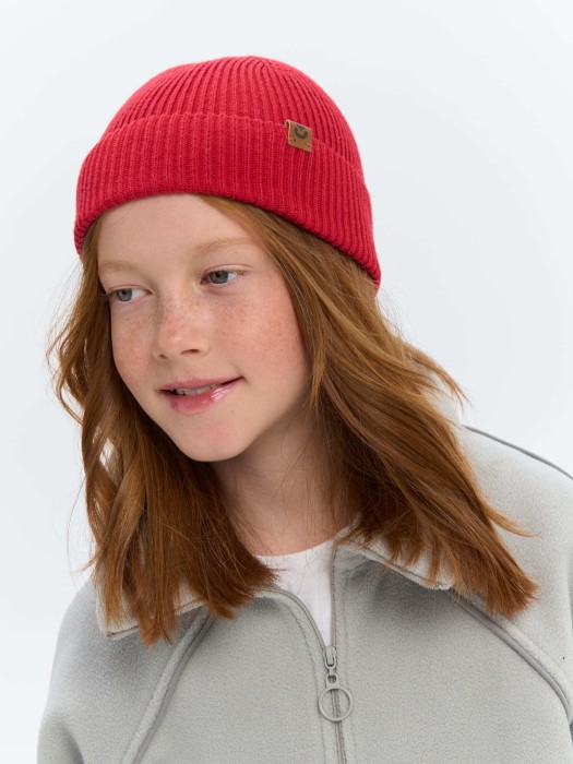 шапка бини хлопковая "томат" 7+ от бренда bungly вид слева
