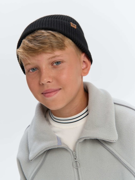 шапка бини хлопковая "уголь" 7+ из россии вид сбоку