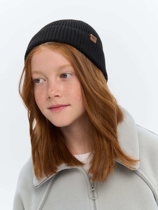 Товар угольного цвета с внутренней стороны