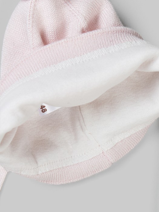 шапка хлопковая на подкладе "камелия" 0+ по цене 1499 руб вид справа