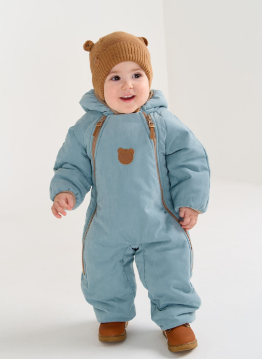 шапка хлопковая на подкладе "песок" с ушками 0+ от бренда bungly вид слева