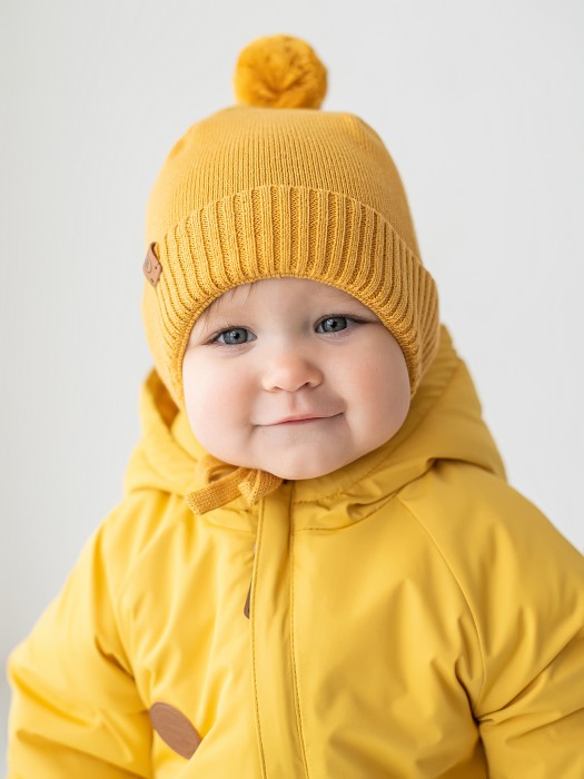 шапка хлопковая однослойная на подкладе "горчица" 0+ от бренда bungly вид слева