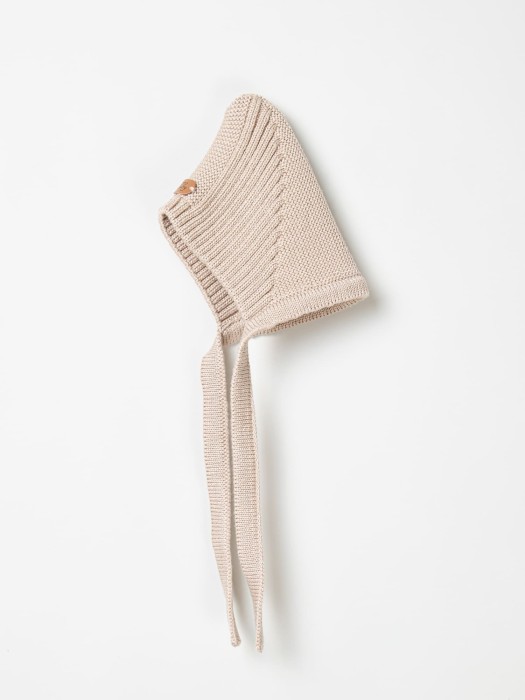 шапка хлопковая однослойная "нюд" 0+ (эльф) от бренда bungly вид слева