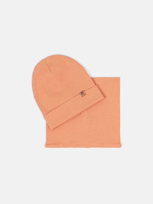 шапка и снуд трикотажные двухслойные "карамель" фотография