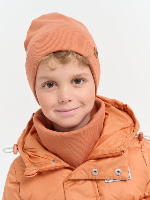 шапка и снуд трикотажные двухслойные "карамель" от бренда bungly вид слева