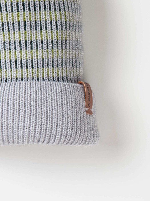 шапка из смесовой шерсти "авокадо" 7+ из россии вид сбоку