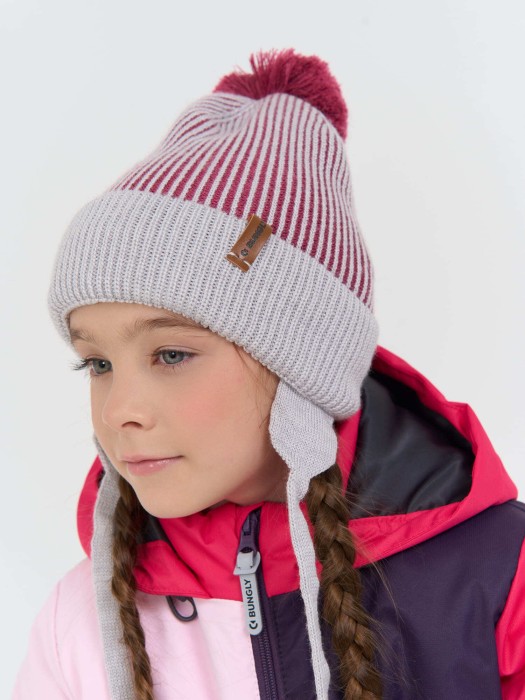 шапка из смесовой шерсти "брусника" на завязках из россии вид сбоку