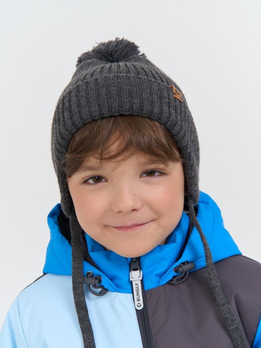 Товар графитового цвета с внутренней стороны