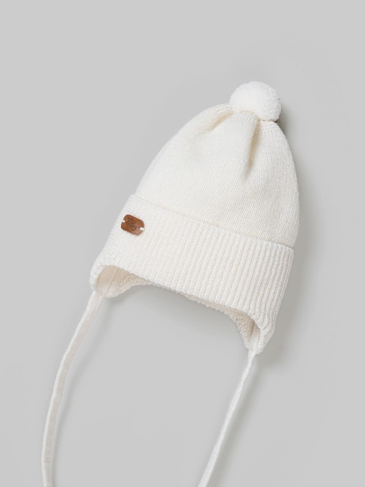 шапка из смесовой шерсти "молоко" 0+ по цене 1599 руб вид справа