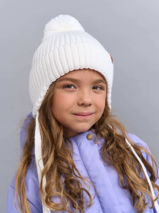 шапка из смесовой шерсти "молоко" на завязках фотография