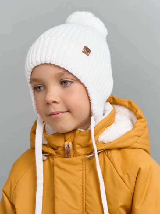 Товар молочного цвета с внутренней стороны