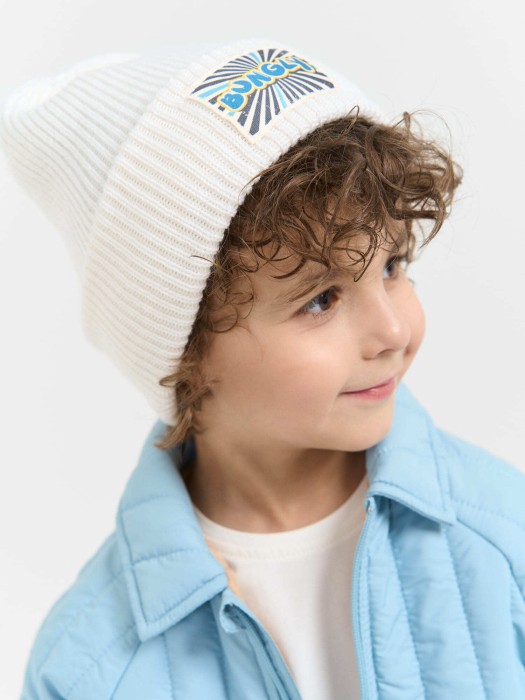 шапка из смесовой шерсти "молоко" с принтом от бренда bungly вид слева