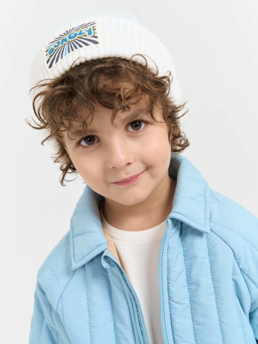 Товар молочного цвета с внутренней стороны