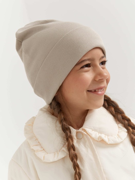 Товар какао цвета с внутренней стороны