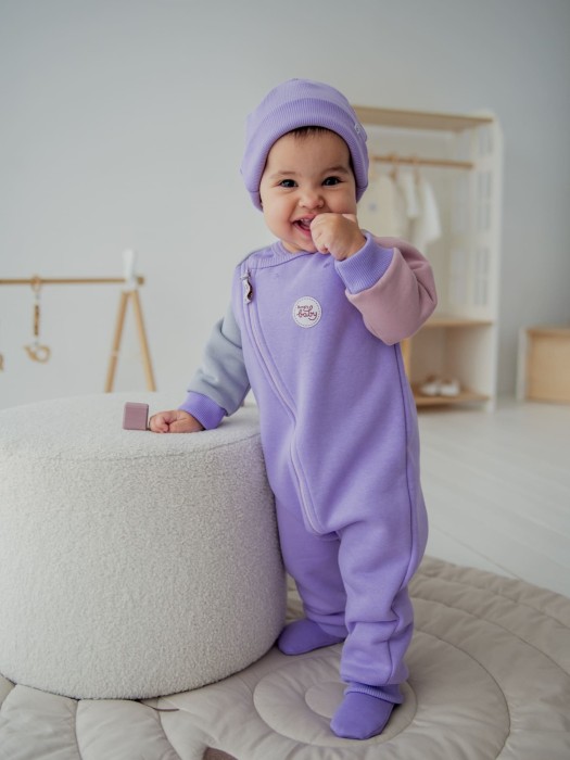 шапка трикотажная "лаванда" 0+ из россии вид сбоку