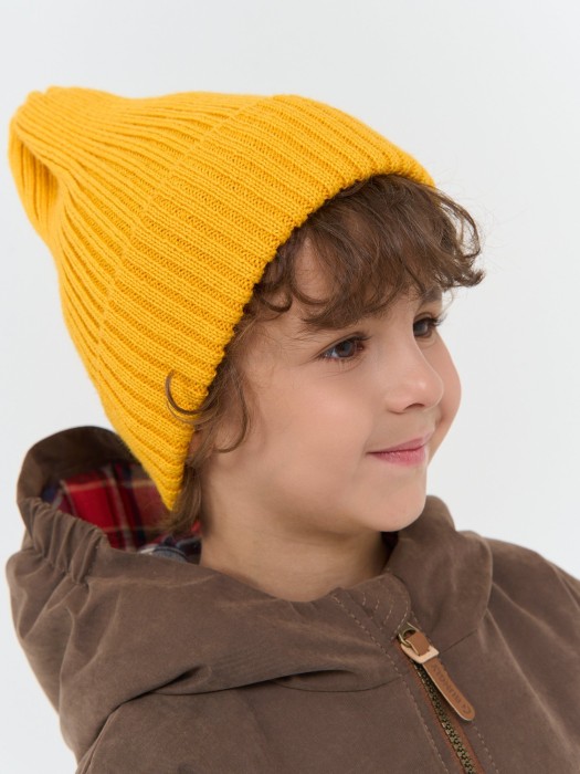 Товар горчичного цвета с внутренней стороны