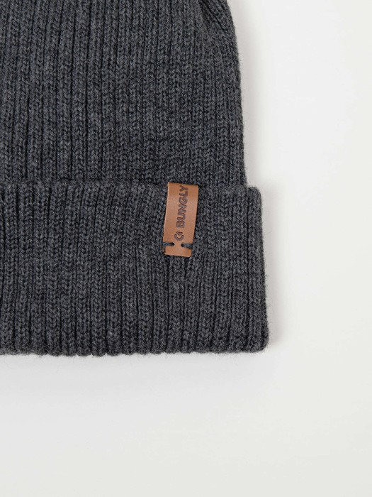 шапка тыква из смесовой шерсти однослойная "графит" из россии вид сбоку