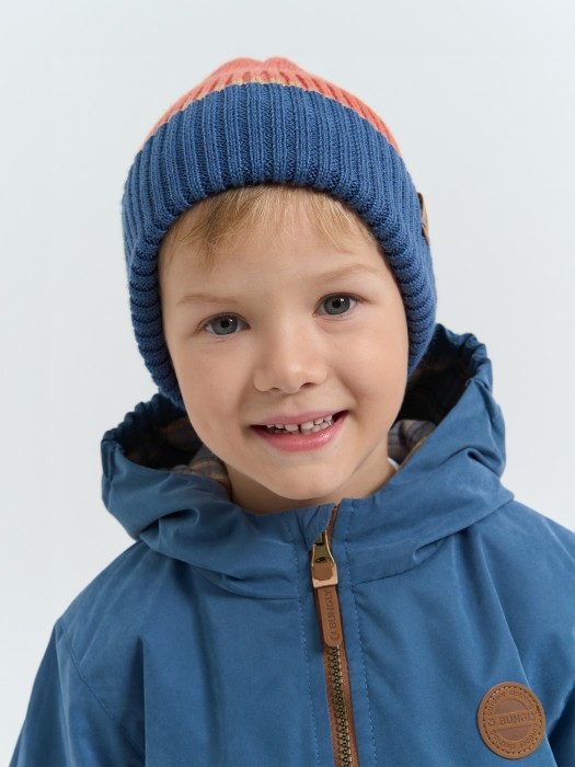 шапка тыква из смесовой шерсти однослойная колор блок "деним" от бренда bungly вид слева