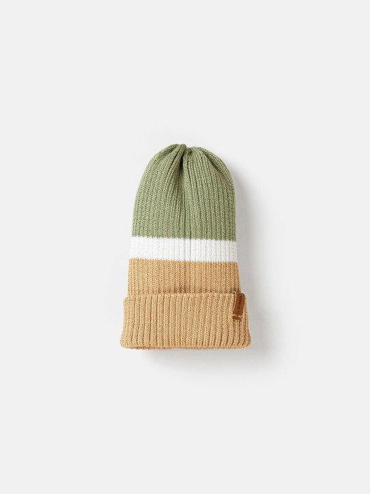 шапка тыква из смесовой шерсти однослойная колор блок "песок" фотография