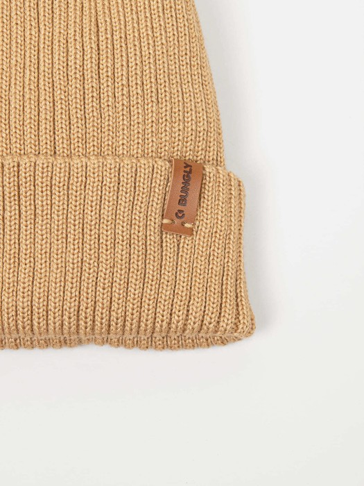 шапка тыква из смесовой шерсти однослойная "песок" из россии вид сбоку