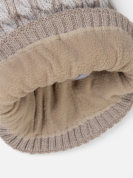 шапка зимняя из смесовой шерсти с флисовым подкладом "нюд" 7+ из россии вид сбоку