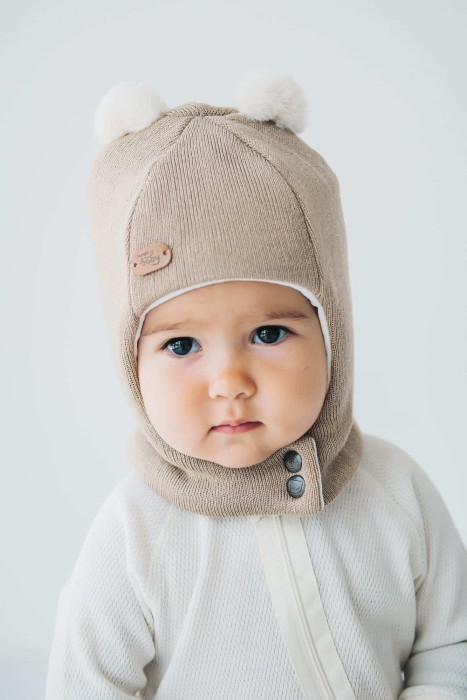 шлем зимний из смесовой шерсти "экрю" на кнопках 0+ по цене 1364 руб вид справа