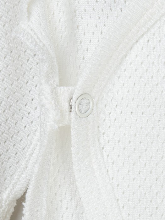 Товар молочного цвета с внутренней стороны