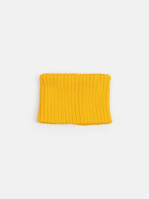 снуд из смесовой шерсти "горчица" вертикальная вязка по цене 1299 руб вид справа