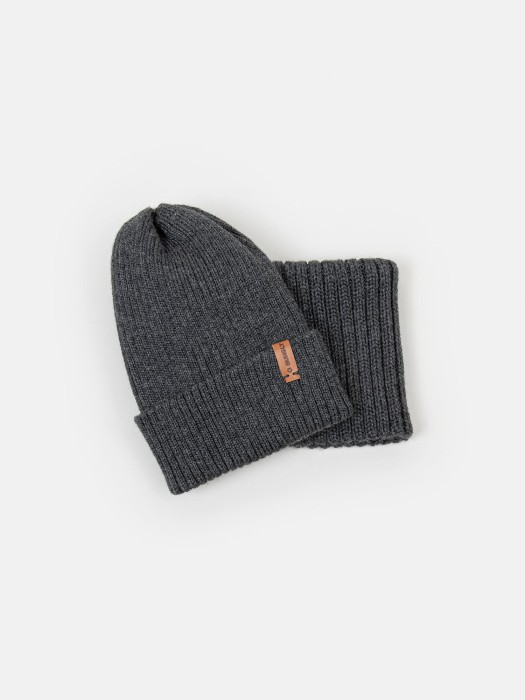 Товар графитового цвета с внутренней стороны