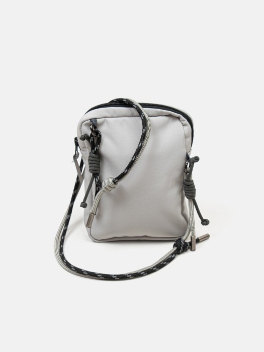 сумка "жемчуг" по цене 2299 руб вид справа