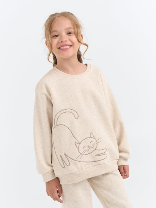 свитшот "айвори" с вышивкой утепленный фотография