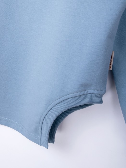 свитшот облегченный "дымка" с фигурным вырезом 7+ по цене 1439 руб вид справа