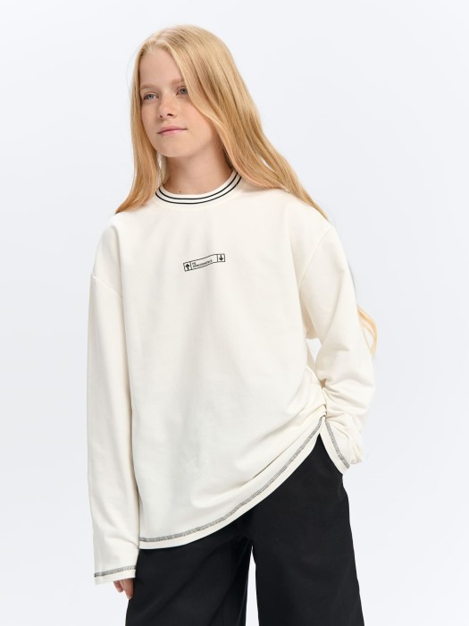 свитшот облегченный "сахар" 7+ от бренда bungly вид слева