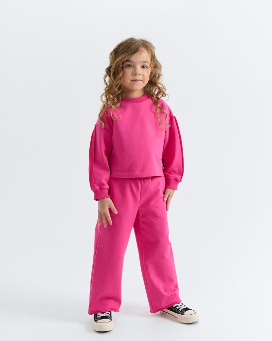 свитшот облегченный укороченный "бабл-гам" из россии вид сбоку