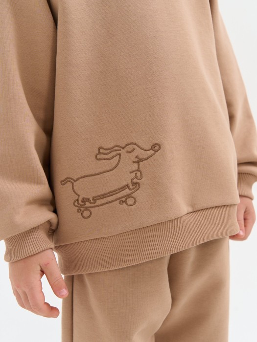 Товар песочного цвета с внутренней стороны