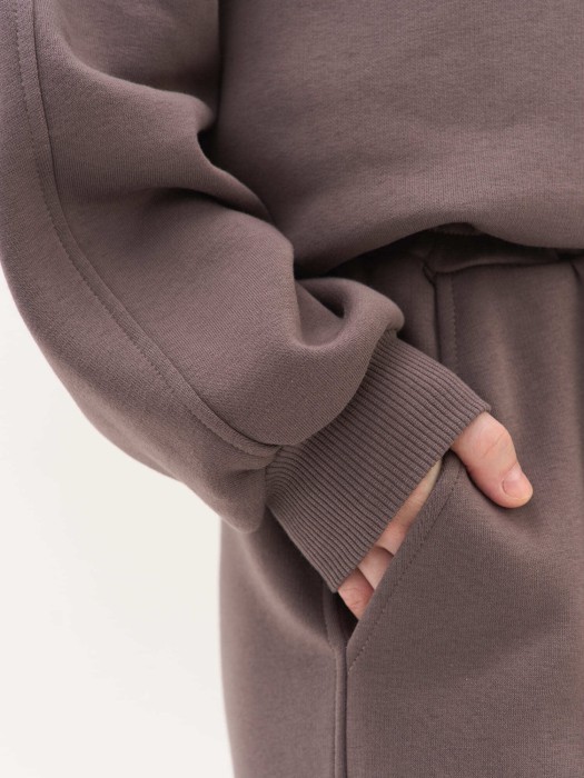 свитшот "темный шоколад" женский утепленный из россии вид сбоку