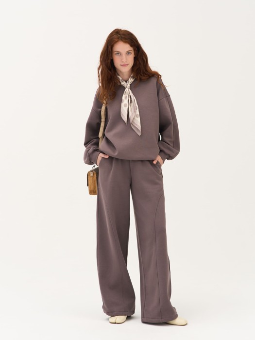 свитшот "темный шоколад" женский утепленный из проверенных материалов спереди