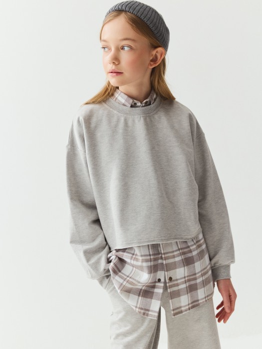 Товар серого цвета с внутренней стороны