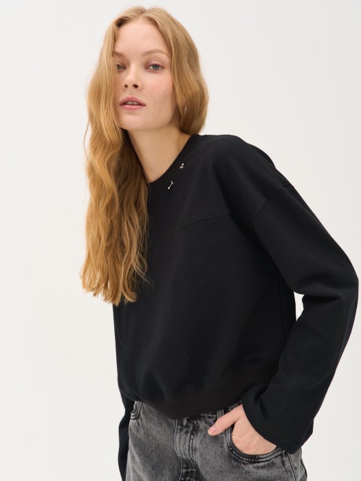 свитшот укороченный с декором "уголь" женский фотография