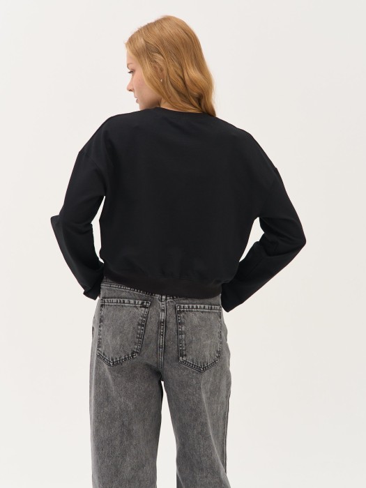свитшот укороченный с декором "уголь" женский из россии вид сбоку