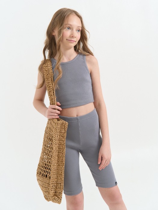 Товар пепельного цвета с внутренней стороны